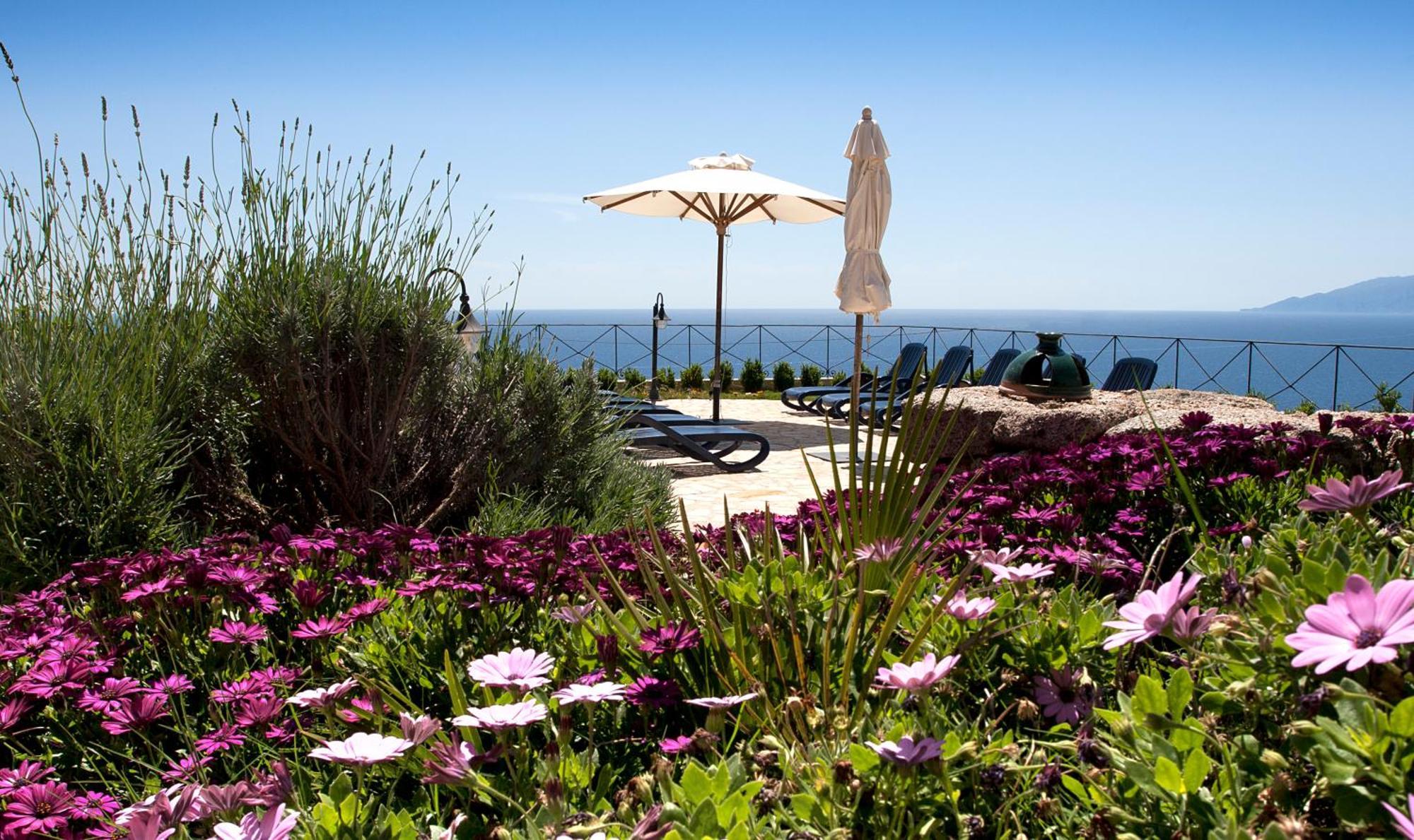 Hotel Villa Gustui Maris Cala Gonone Dış mekan fotoğraf