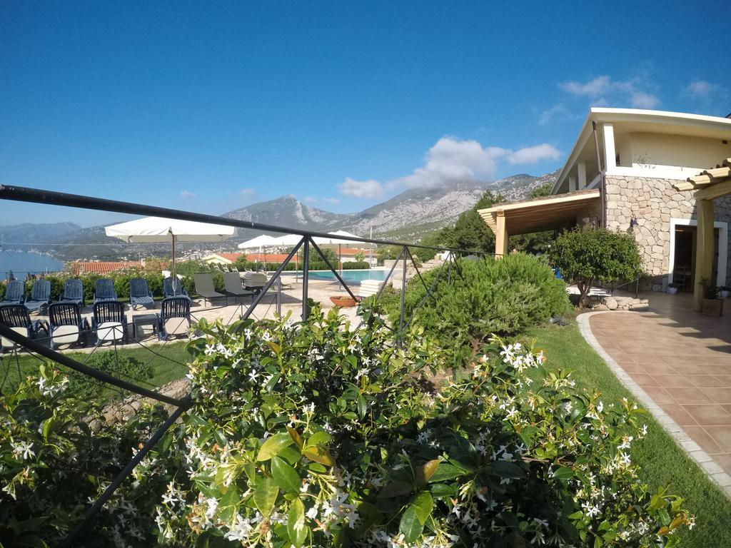 Hotel Villa Gustui Maris Cala Gonone Dış mekan fotoğraf