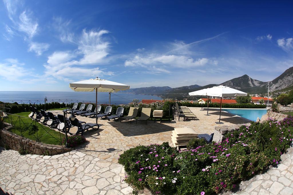 Hotel Villa Gustui Maris Cala Gonone Dış mekan fotoğraf