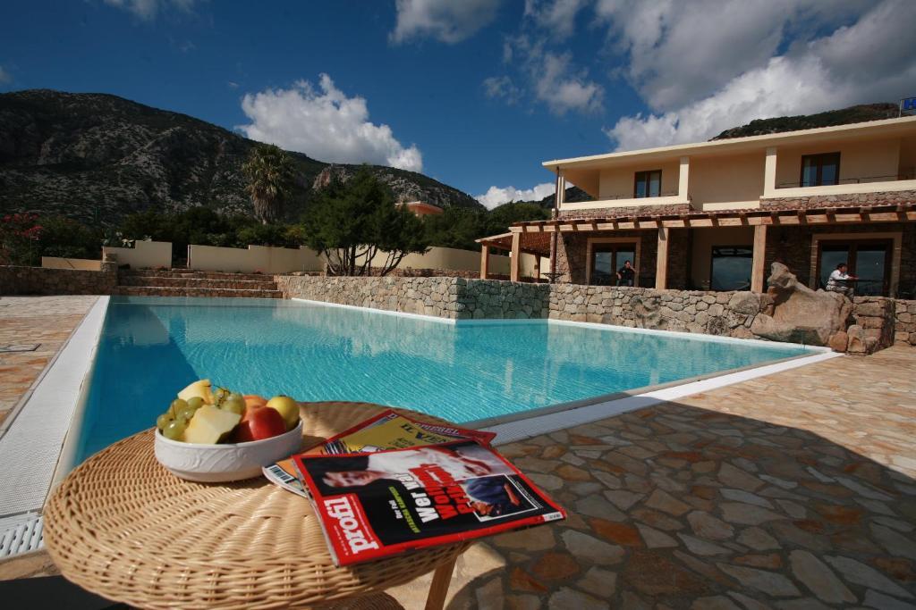 Hotel Villa Gustui Maris Cala Gonone Dış mekan fotoğraf